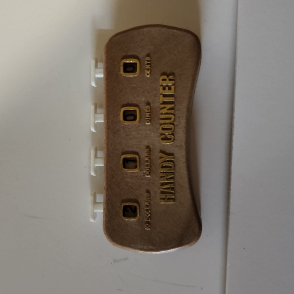 Vintage money counter